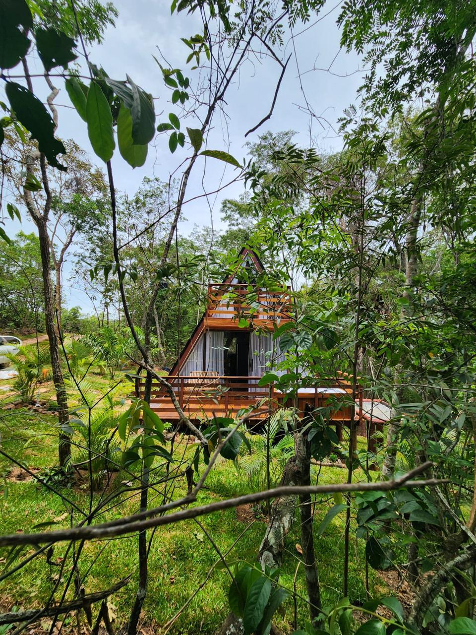Lobo Black — Hospedagem exclusiva na natureza do cerrado